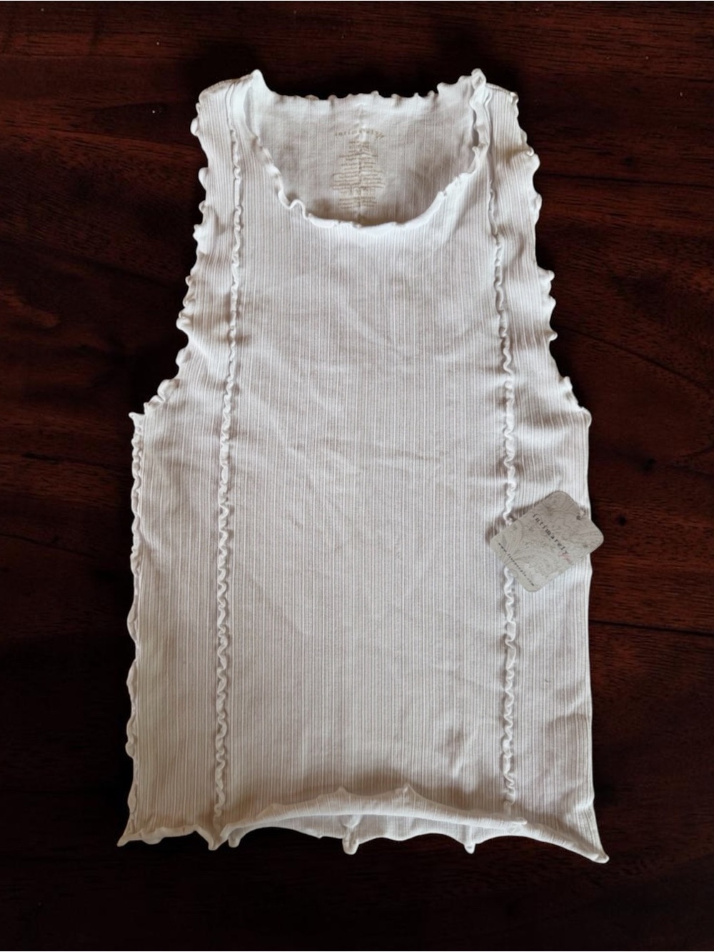 Free People Intimately White Ribbed Lettuce-Edge Tank Size M/L NWT